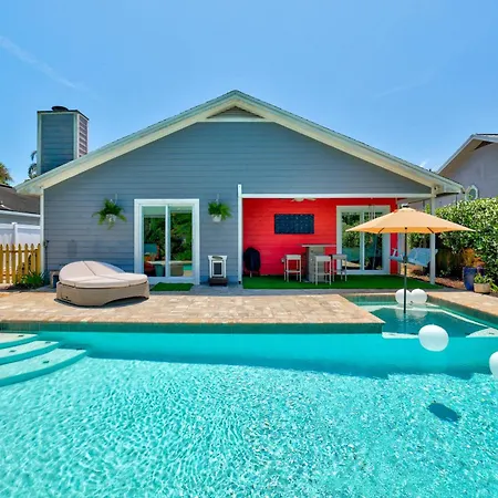3 Bedroom Tropical Oasis In Jax Beach